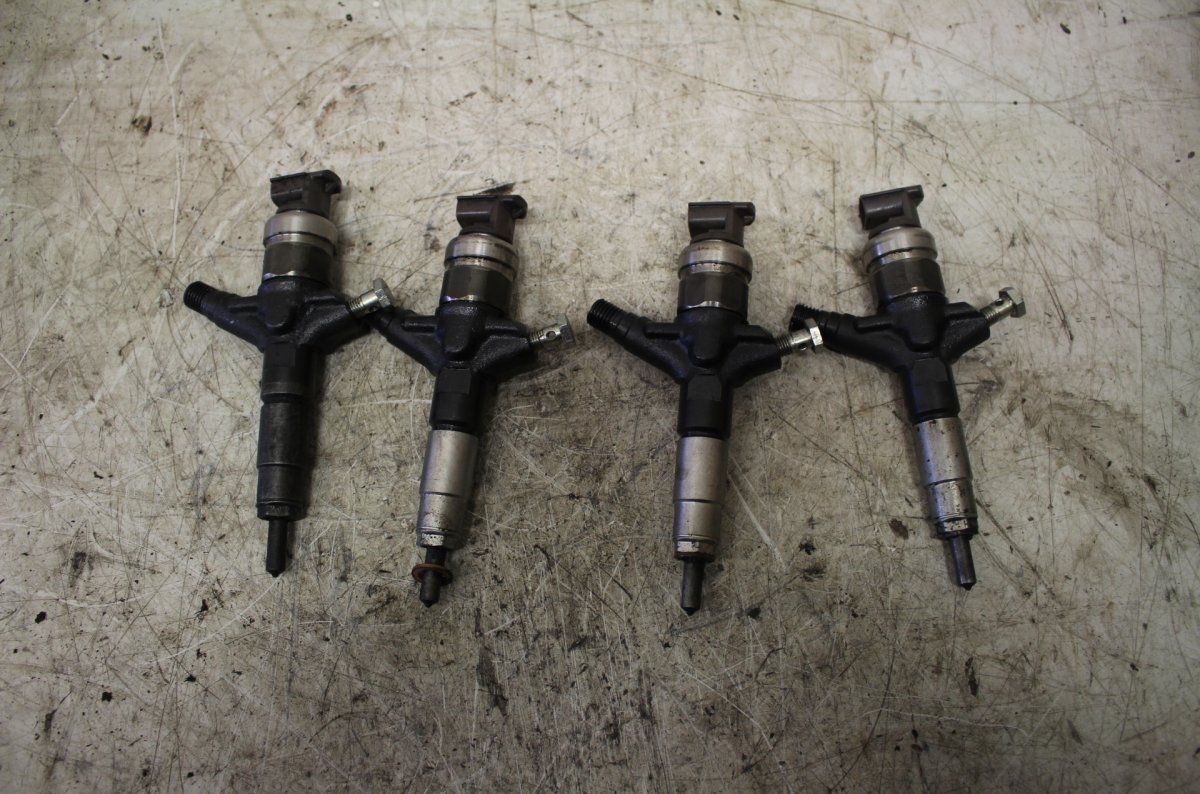 Fuel Injector SUBARU LEGACY IV / Outback (2003-2009)