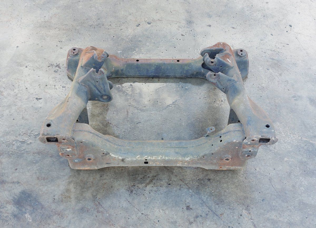 52089493AH 52089493AG Front Axle Beam JEEP GRAND CHEROKEE III (WH) (2005-2010)