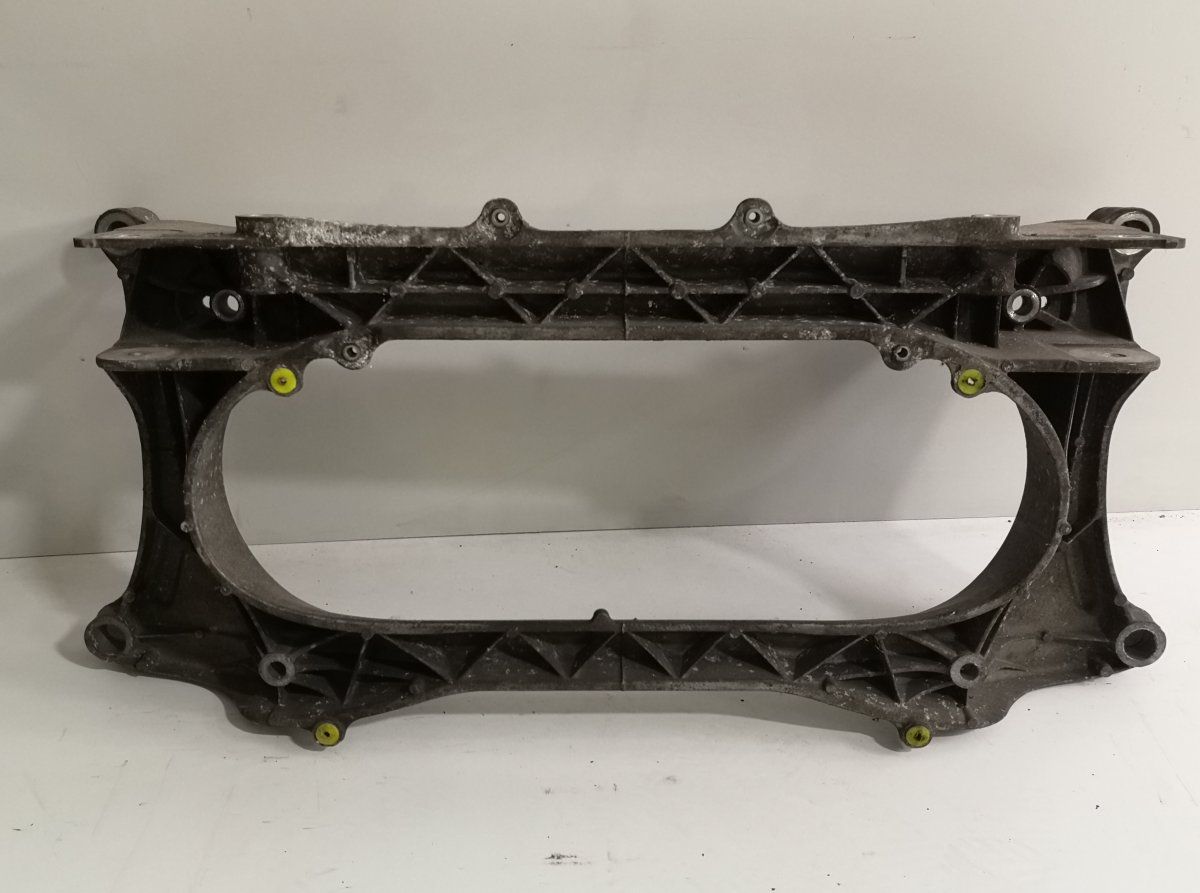 Front Axle Beam LEXUS IS II (XE20) (2005-2013)
