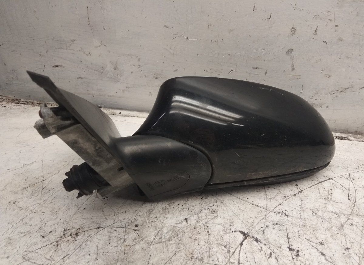 Mirror left BMW 1 (E81, E82, E87, E88) (2003-2013)