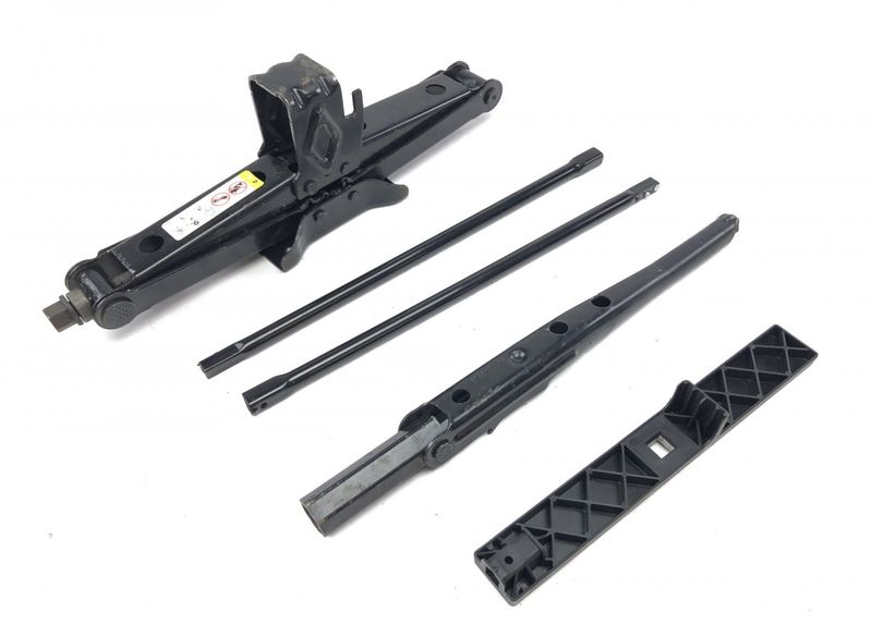 4721855AA Jack CHRYSLER VOYAGER V (RT) (2007-2016)