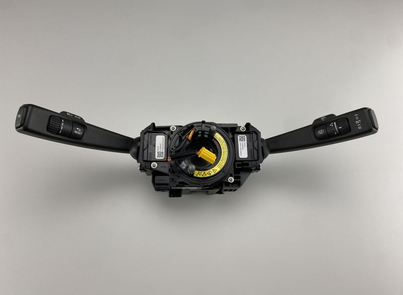31343018 31394001 31394004 31343018 31343218 Indicator/wiper/slip ring switch (stalk) VOLVO S60 II / V60 I (2010-2018)
