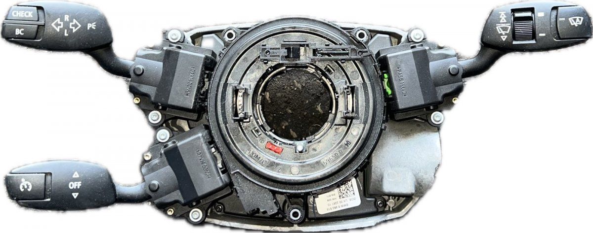 6950518 61319129499 61319136898 61316924107 61316924104 61316924103 Indicator/wiper/slip ring switch (stalk) BMW 5 (E60, E61) (2003-2010)