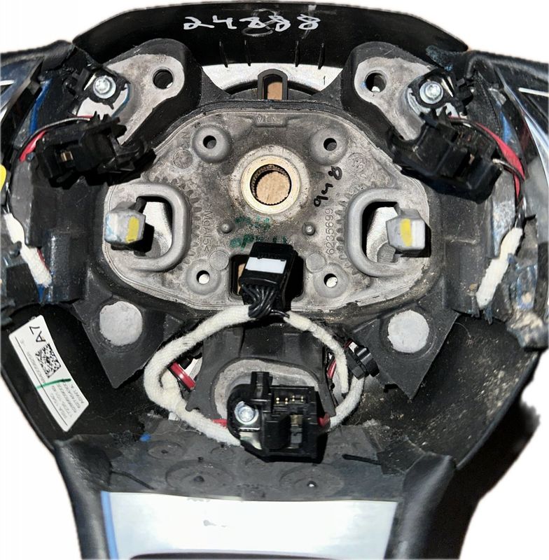 6235699 Steering Wheel RENAULT KADJAR (HA, HL) (2015-2022)