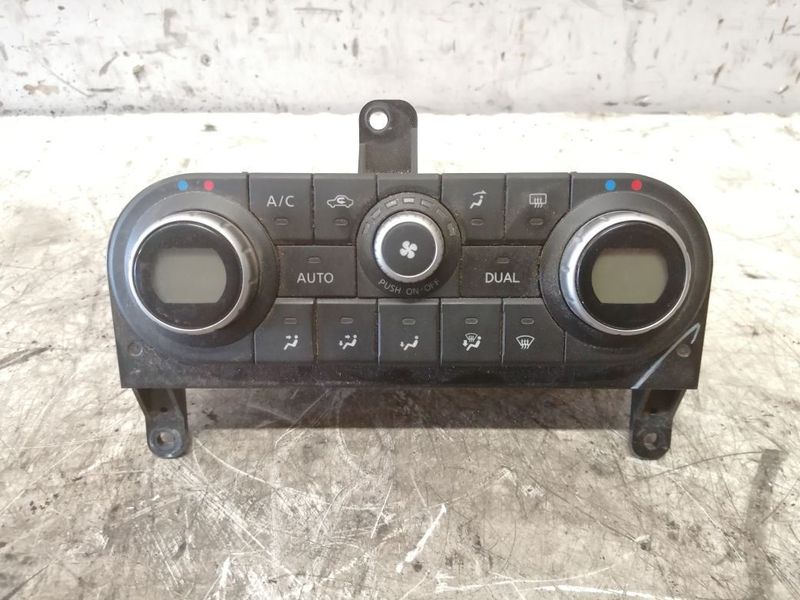 Heater control panel NISSAN QASHQAI I (J10) (2007-2013)