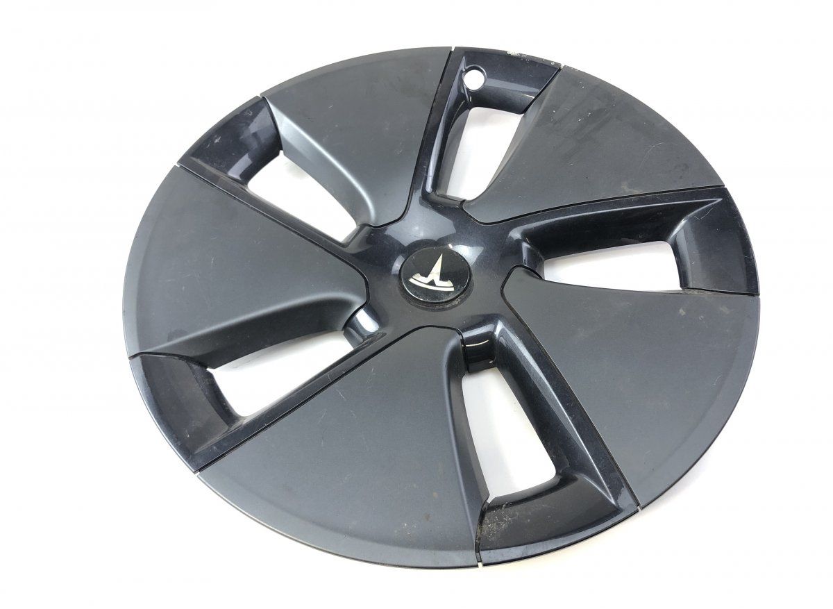 104427100A Hub cap 1 piece TESLA MODEL 3 (2017-)