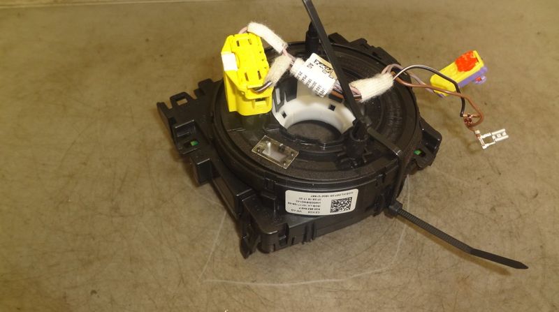 Steering wheel slip ring / squib SKODA OCTAVIA III (5E) (2012-2019)