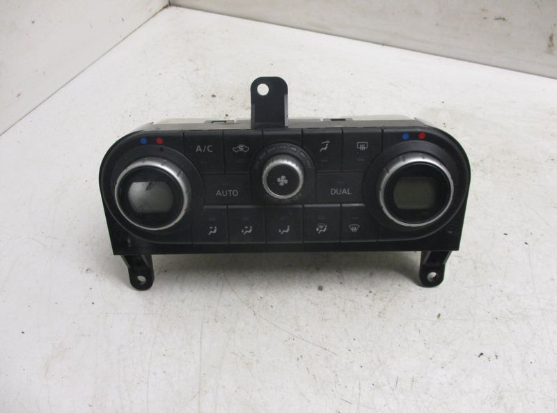 Heater control panel NISSAN QASHQAI I (J10) (2007-2013)