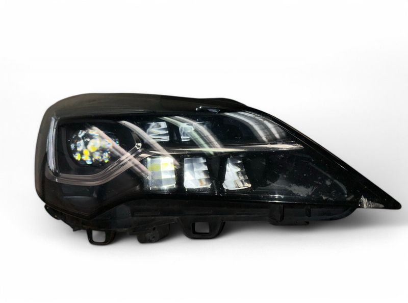 13488976 39158016 662588537 39024622 695085258 Headlight right OPEL ASTRA K (B16) (2015-2022)