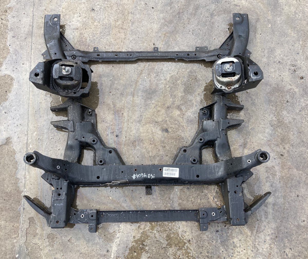 P678546702 Front Axle Beam BMW X5 (E70) (2007-2013)