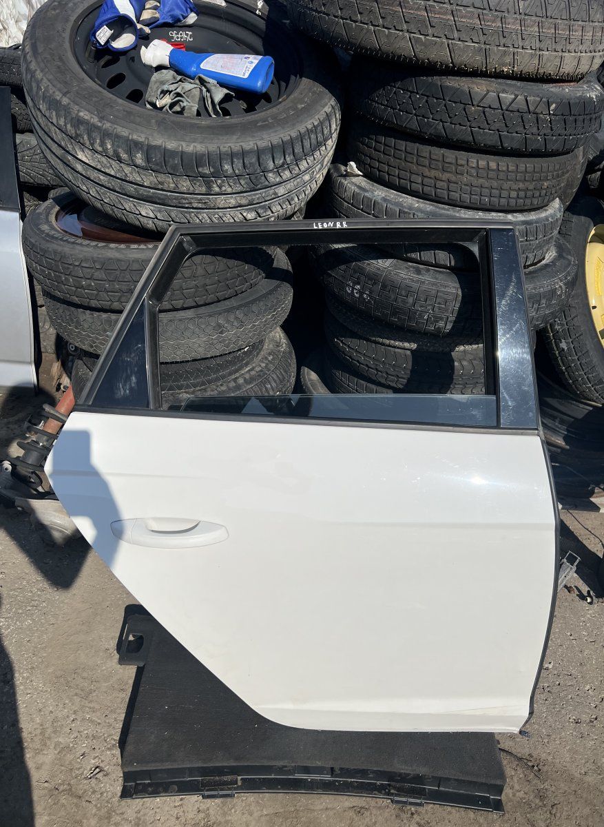 Door Rear Right SEAT LEON (5F) (2012-2020)