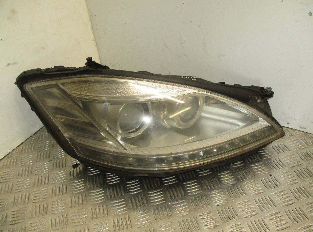 030125228436 Headlight right MERCEDES-BENZ S-CLASS (W221) (2005-2013)