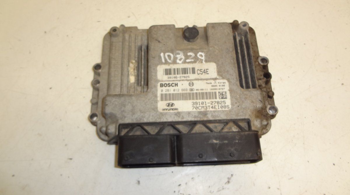 0281012669 Engine Control Unit / module (ECU) HYUNDAI SANTA FE II (CM, NC) (2005-2012)