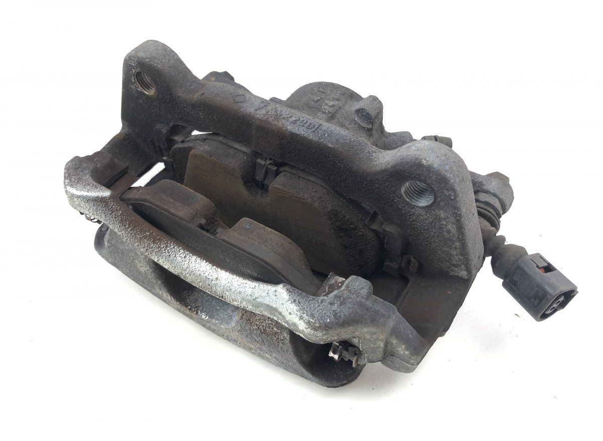 5WA615124 Brake caliper Front  right VW GOLF VIII (CD1, CG5) (2019-)
