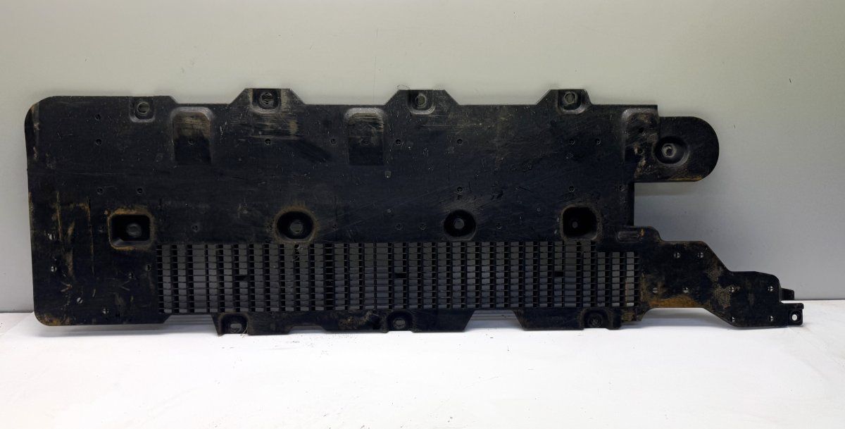 748143546R Body splash shield right RENAULT TALISMAN (L2M, KP) (2013-2022)