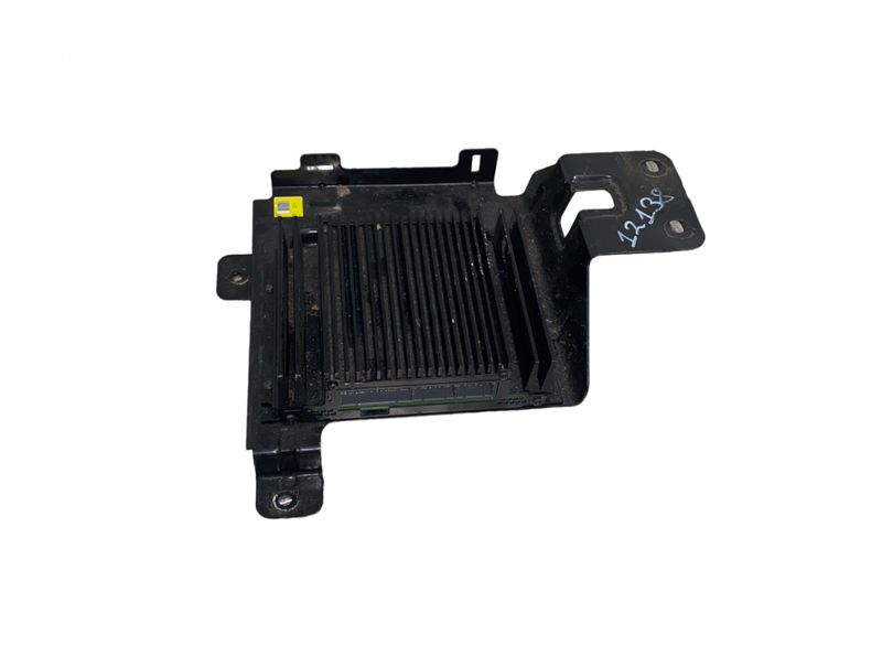963703Z101 Audio amplifier HYUNDAI i40 (VF) (2011-2019)