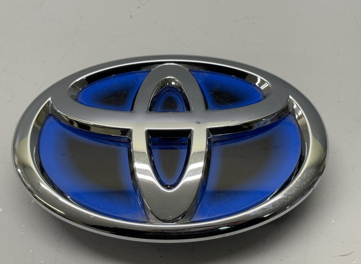 753010D130 75311-0D170 753110D170 Badge emblem rear TOYOTA YARIS III (XP150) (2013-)