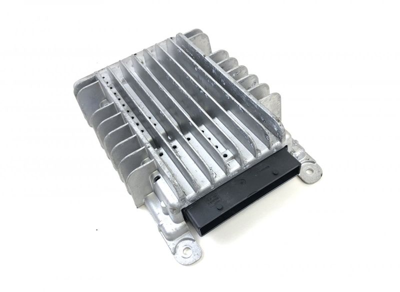 447009 Audio amplifier MASERATI QUATTROPORTE III (03.04-)