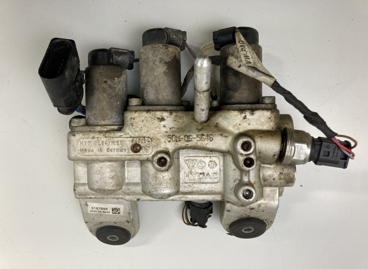 7L0411851 50W065646 7L0971214 Air Suspension Compressor PORSCHE CAYENNE I (2002-2010)