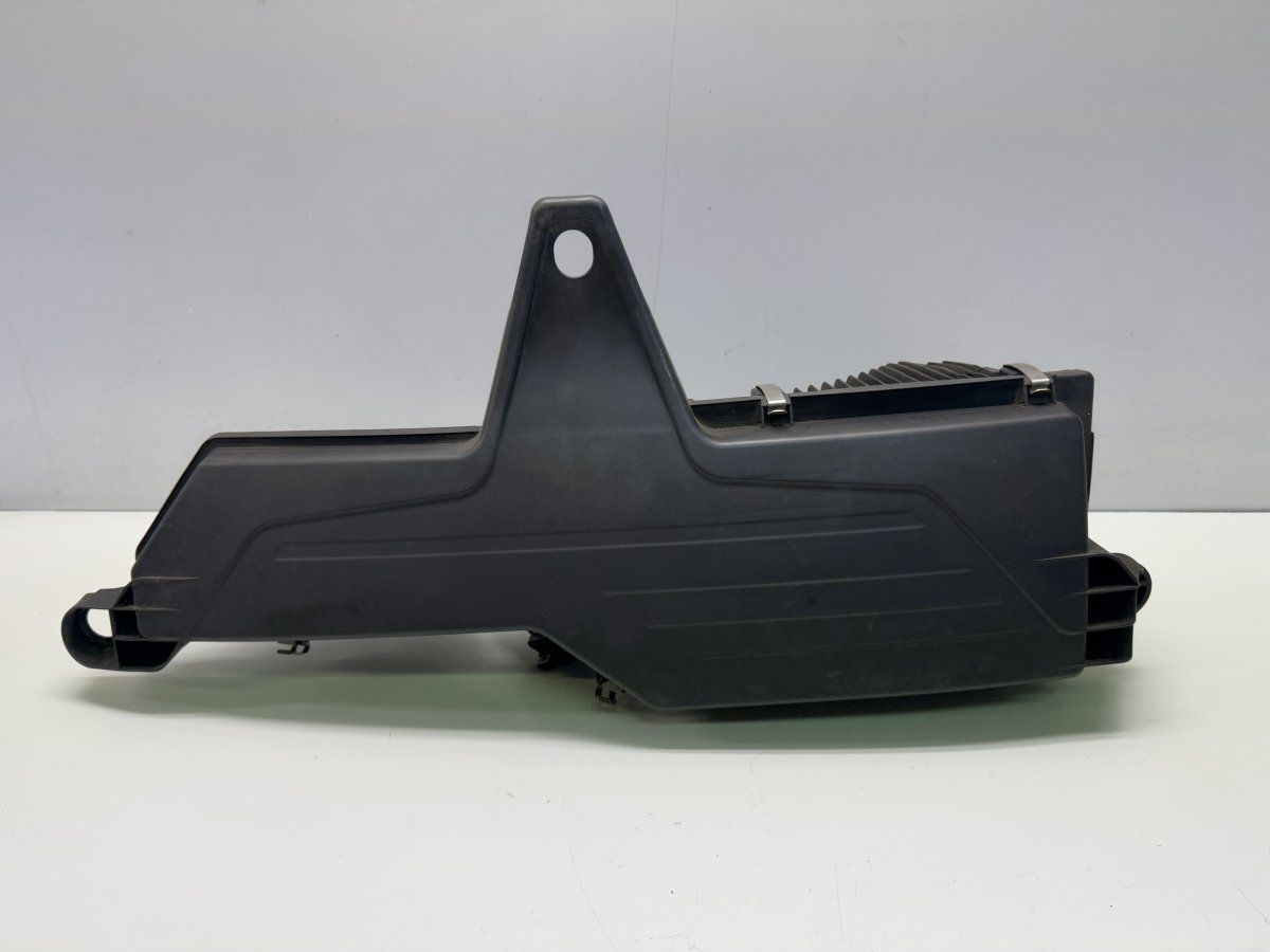 13718511655 8511655 Air Cleaner (filter box) BMW 1 (F20, F21) (2011-2019)
