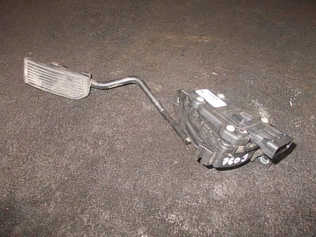 Accelerator Pedal NISSAN PRIMERA (P12) (2002-2008)