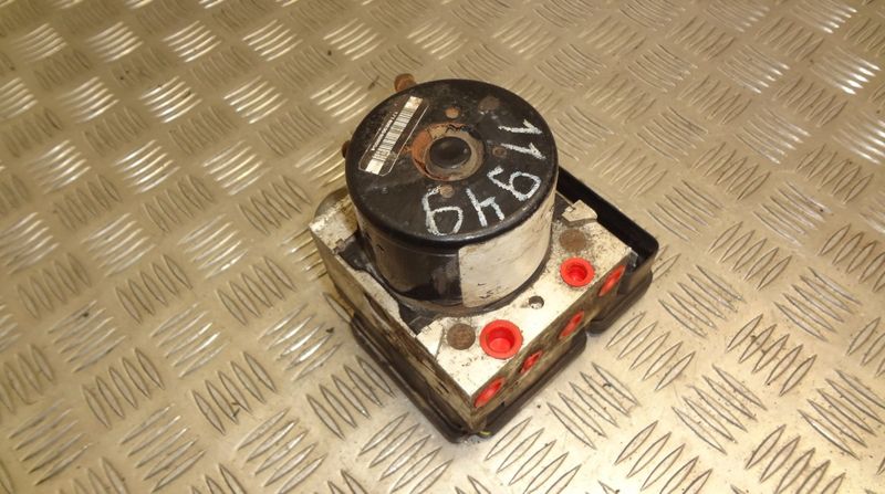 ABS hydraulic unit / pump CHRYSLER VOYAGER IV (RG, RS) (2000-2008)