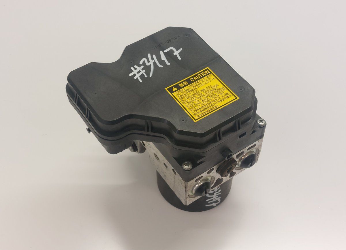 44540-53170 4454053170 89541-53070 8954153070 133800-8580 1338008580 ABS hydraulic unit / pump LEXUS IS II (XE20) (2005-2013)