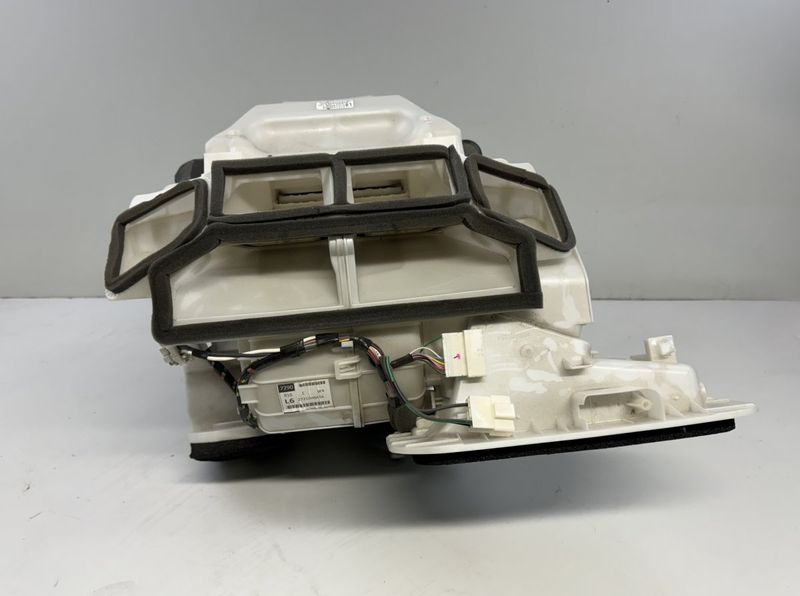 272104BA5A Evaportator housing NISSAN X-TRAIL III (T32) (2013-2022)