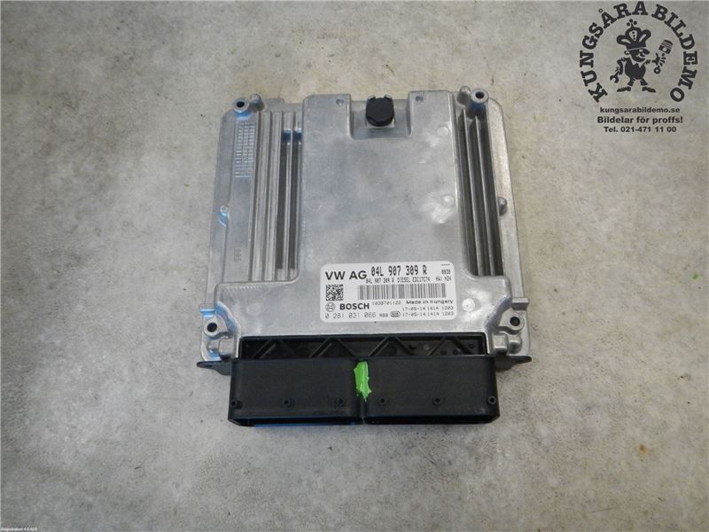 0281031066 Engine Control Unit / module (ECU) SKODA OCTAVIA III (5E) (2012-2019)