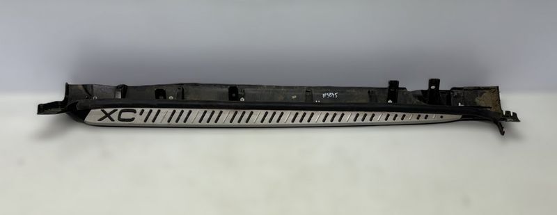 39819619 31253572 Side Skirt Right VOLVO XC60 I (2008-2017)