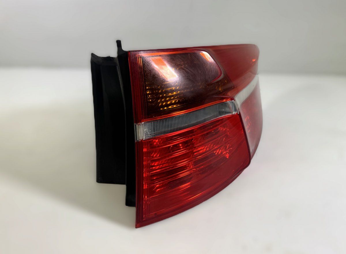 63217179984 Tail light, right BMW X6 (E71, E72) (2008-2014)