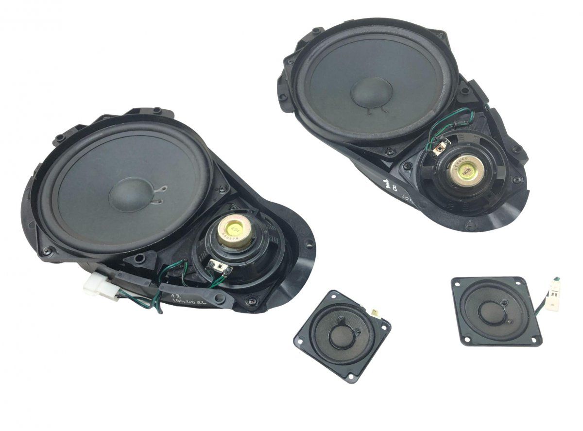 A2308201102 A2308201202 A2308200302 Set of loudspeakers MERCEDES-BENZ SL-CLASS (R230) (2001-2012)