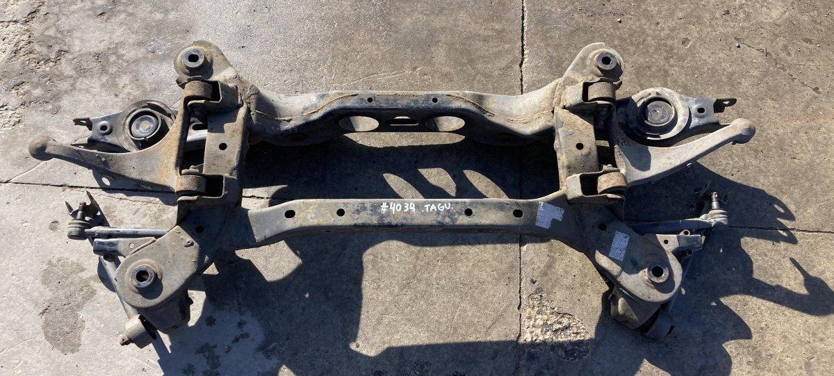 554002P500 552102P000 552302P000 552402P000 551002B000 552502P000 Rear axle Beam KIA SORENTO II (XM) (2009-2015)