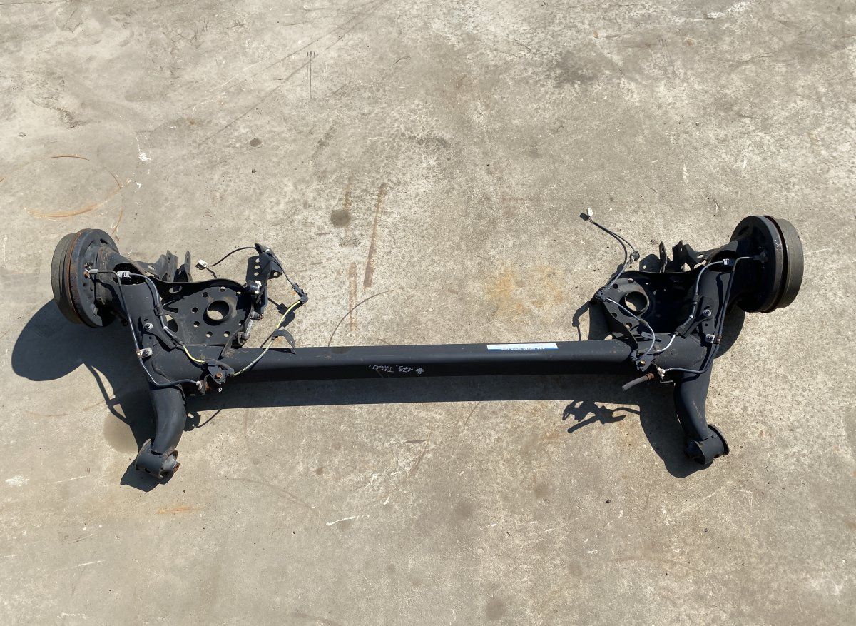 4210174010 B0413441 Rear axle Beam TOYOTA iQ (AJ10) (2009-2015)