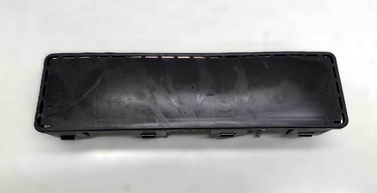 P05057792AF 05057792AF Knee Airbag Front Left CHRYSLER 300C II (2010-2023)