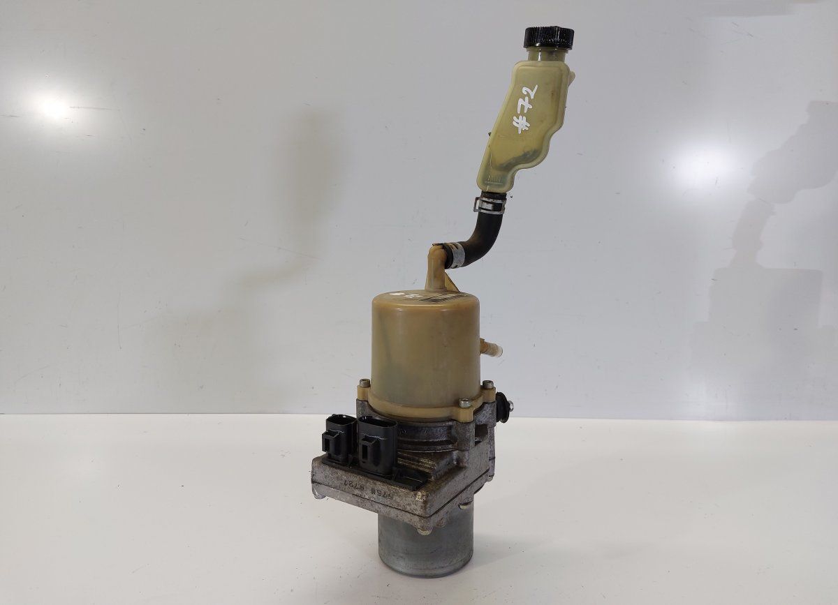 Q3T50982 JJ301000237A Power steering pump MAZDA 3 II (BL) (2008-2013)