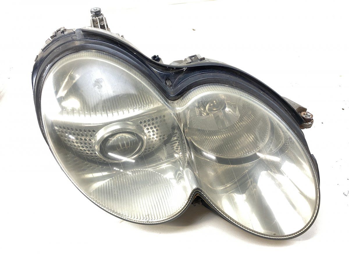 0301176476 Headlight right MERCEDES-BENZ SL-CLASS (R230) (2001-2012)