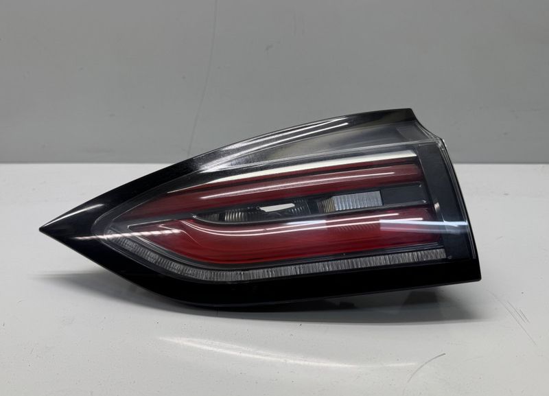 265507870R Inner tail light, right RENAULT ESPACE V (JR) (2015-2023)