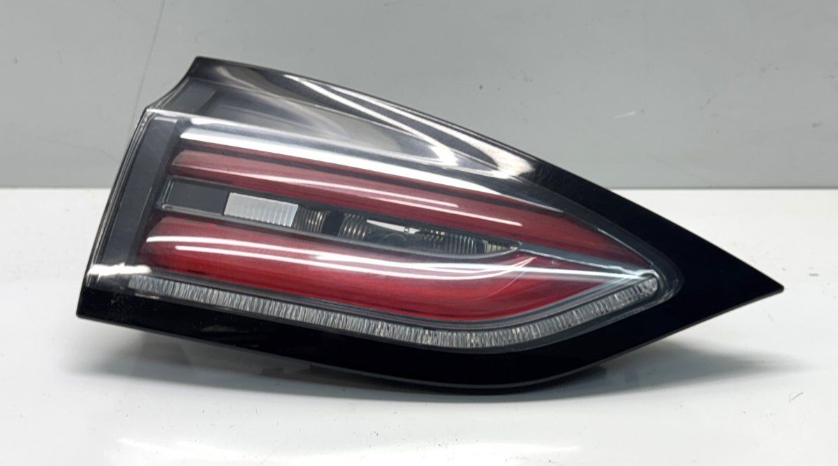 265550227R Inner tail light, left RENAULT ESPACE V (JR) (2015-2023)