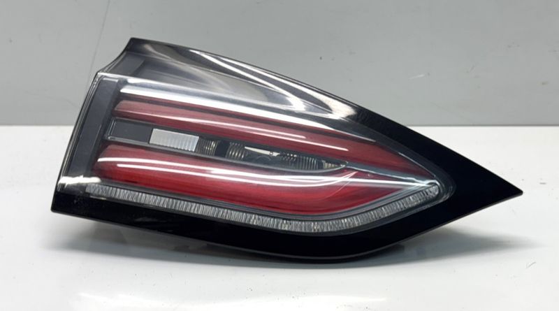 265550227R Inner tail light, left RENAULT ESPACE V (JR) (2015-2023)