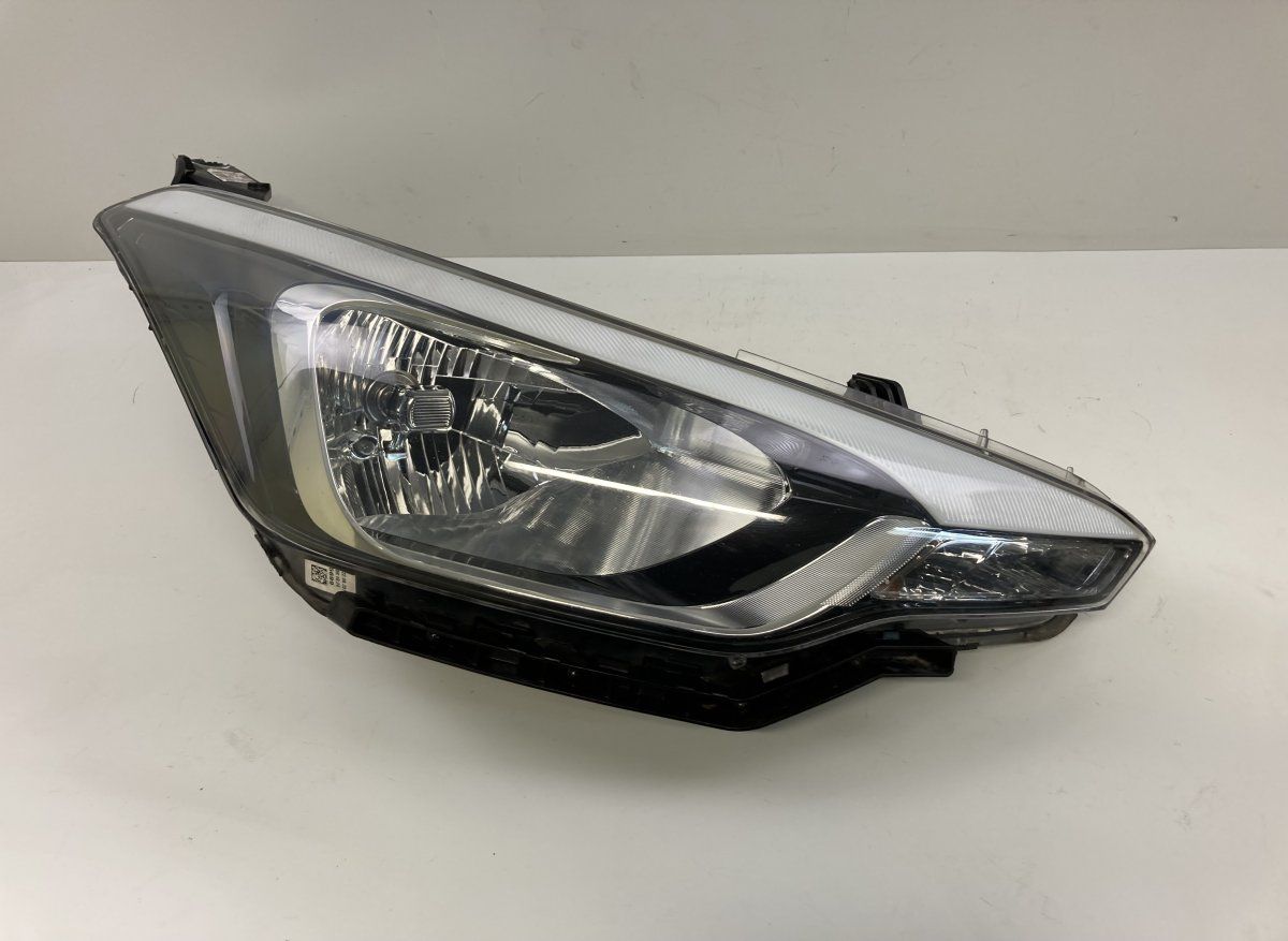 92102C8000 R009GBLX 01047099900010 Headlight right HYUNDAI i20 II (GB) (2014-2020)