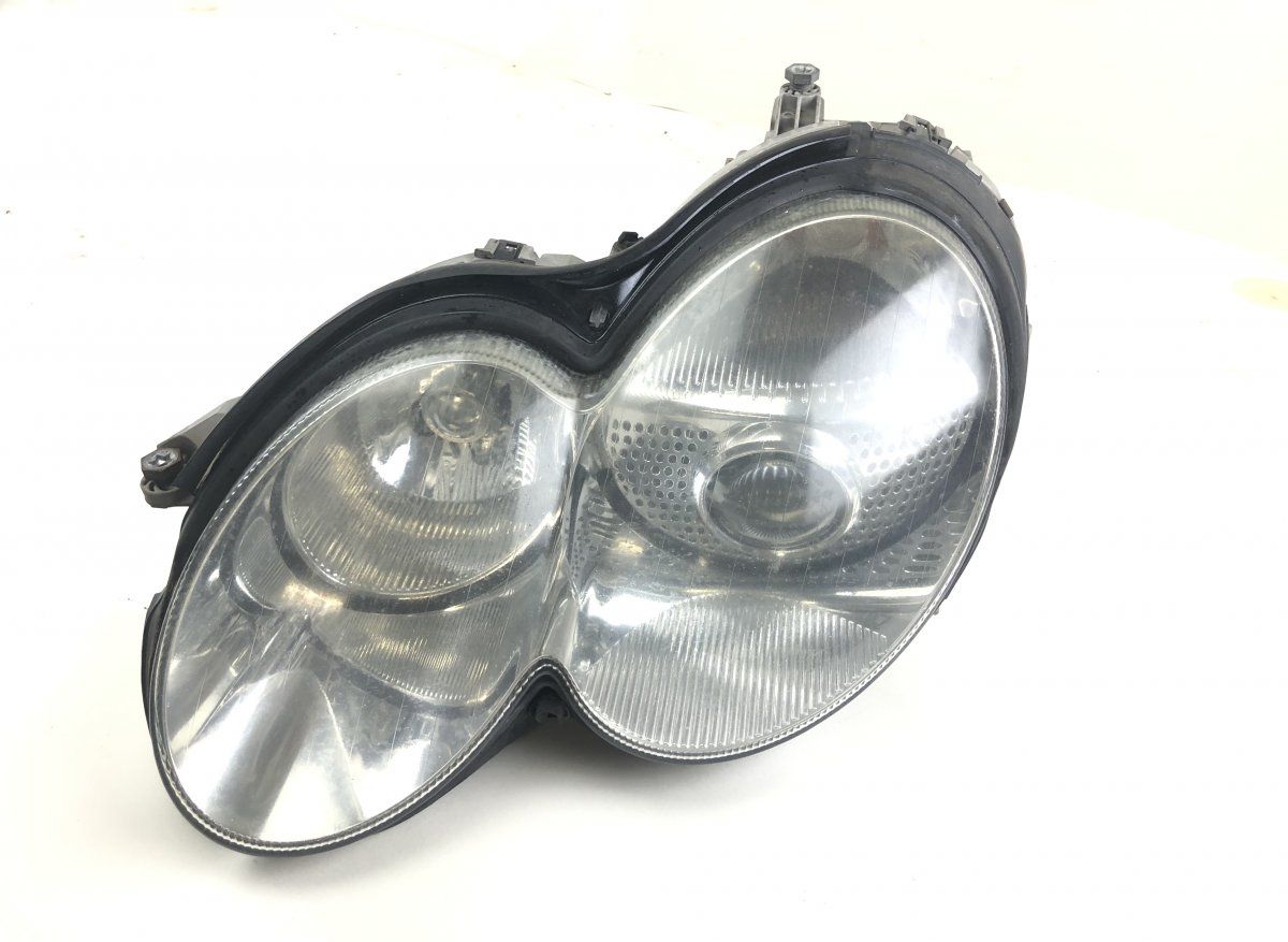 0301176475 Headlight left MERCEDES-BENZ SL-CLASS (R230) (2001-2012)