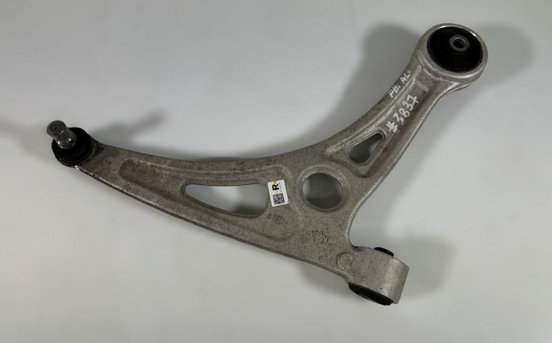 Front Axle Track Control Arm lower Right HYUNDAI NEXO (FE) (2018-)