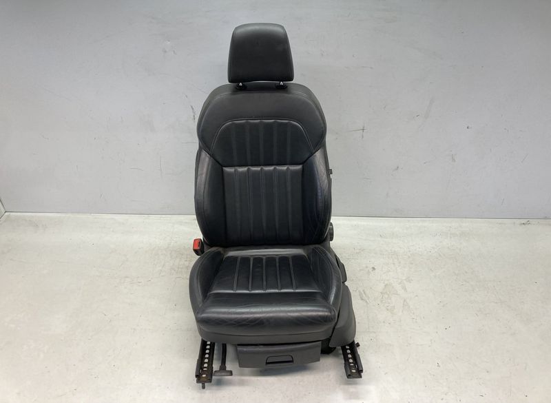 5Q4881105M Front seat left SKODA SUPERB III (3V3, 3V5) (2015-2024)