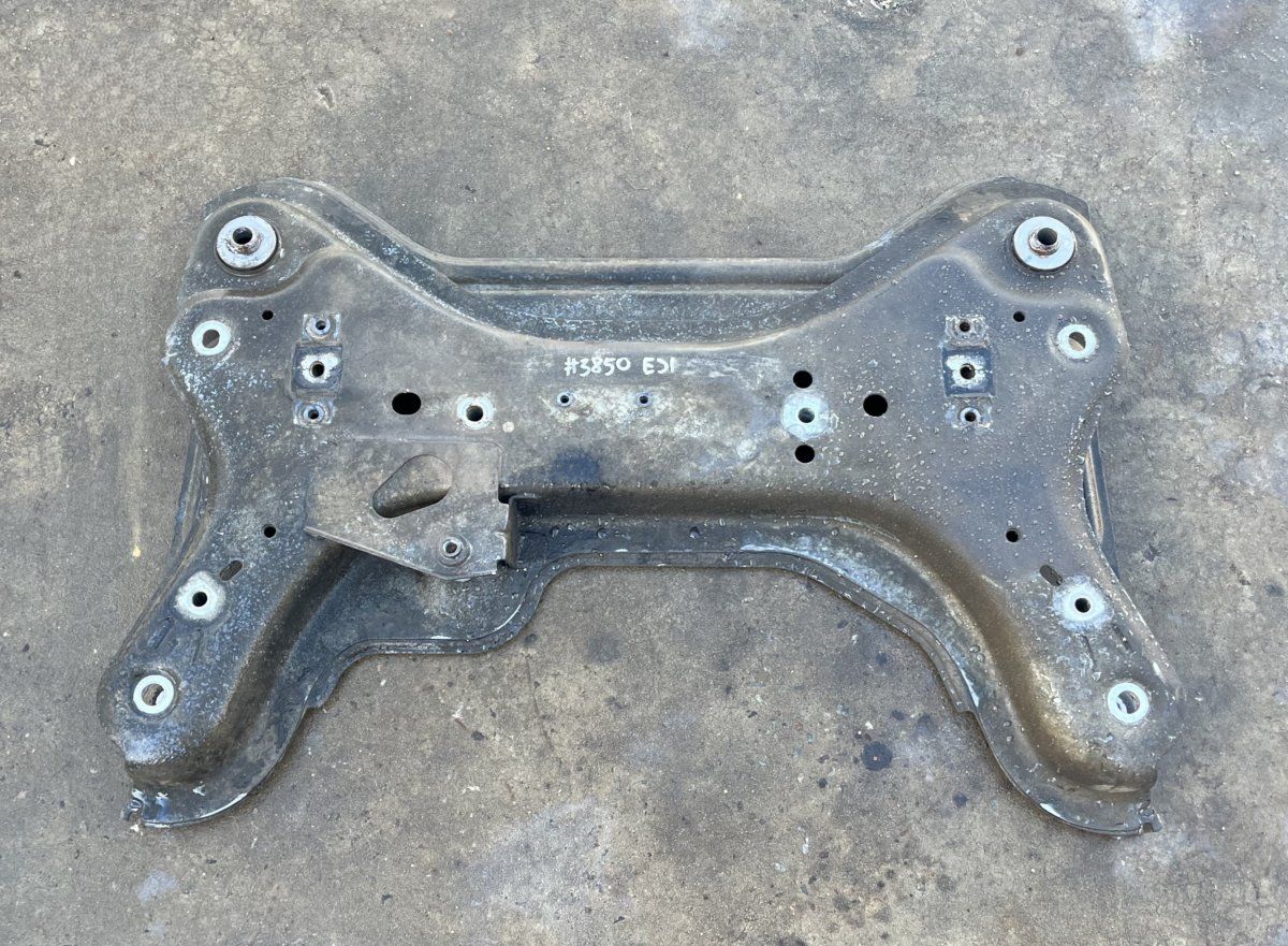 93459571 544016605R Front Axle Beam OPEL VIVARO B (2014-2018)