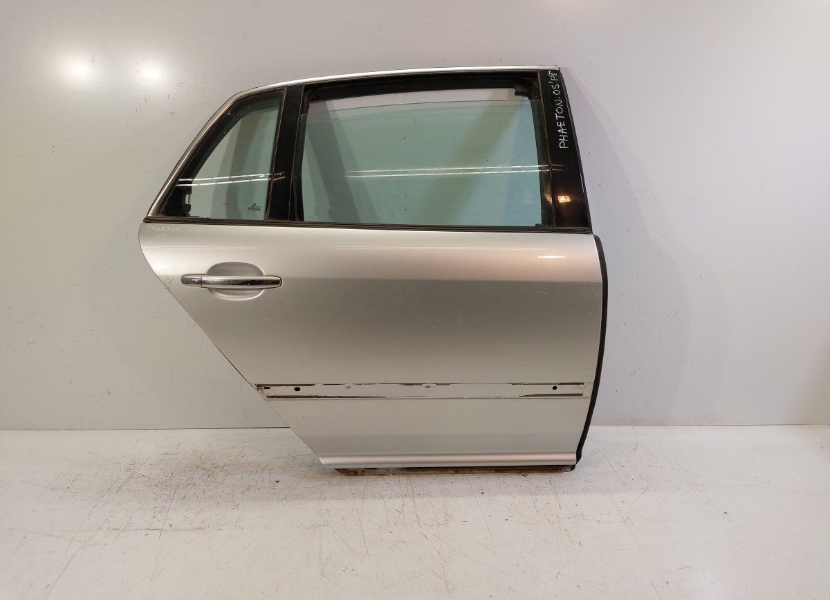Door Rear Right VW PHAETON (3D) (2002-2016)