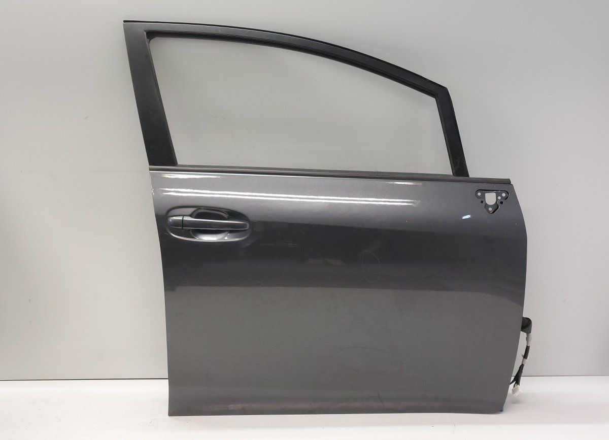 670010F020 Door Front Right TOYOTA VERSO (AR20) (2009-2018)