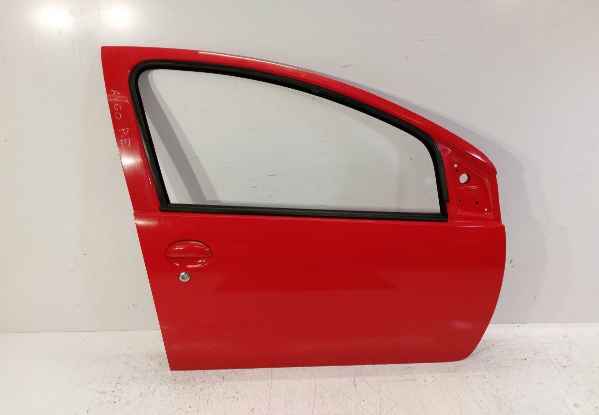 Door Front Right TOYOTA AYGO I (AB10) (2005-2014)