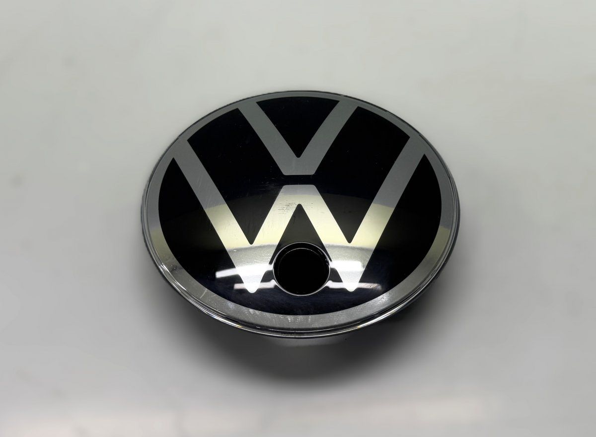 3G7853600 Badge emblem front VW ARTEON (3H7, 3H9) (2017-2024)
