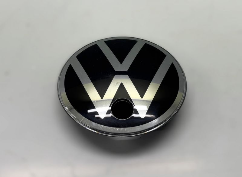 3G7853600 Badge emblem front VW ARTEON (3H7, 3H9) (2017-2024)